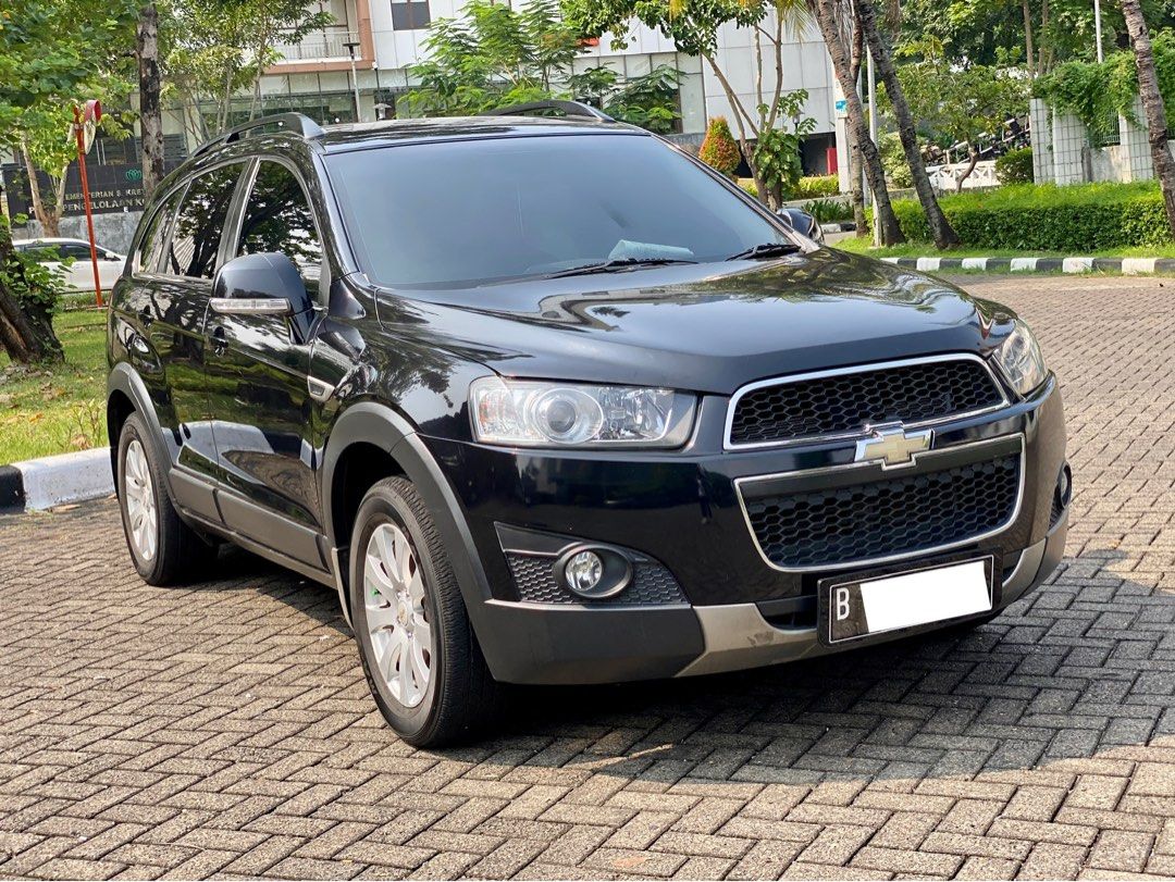 Rekomendasi 5 mobil touring bekas terbaik: nyaman, tangguh, dan siap menjelajah segala medan untuk perjalanan jauh.