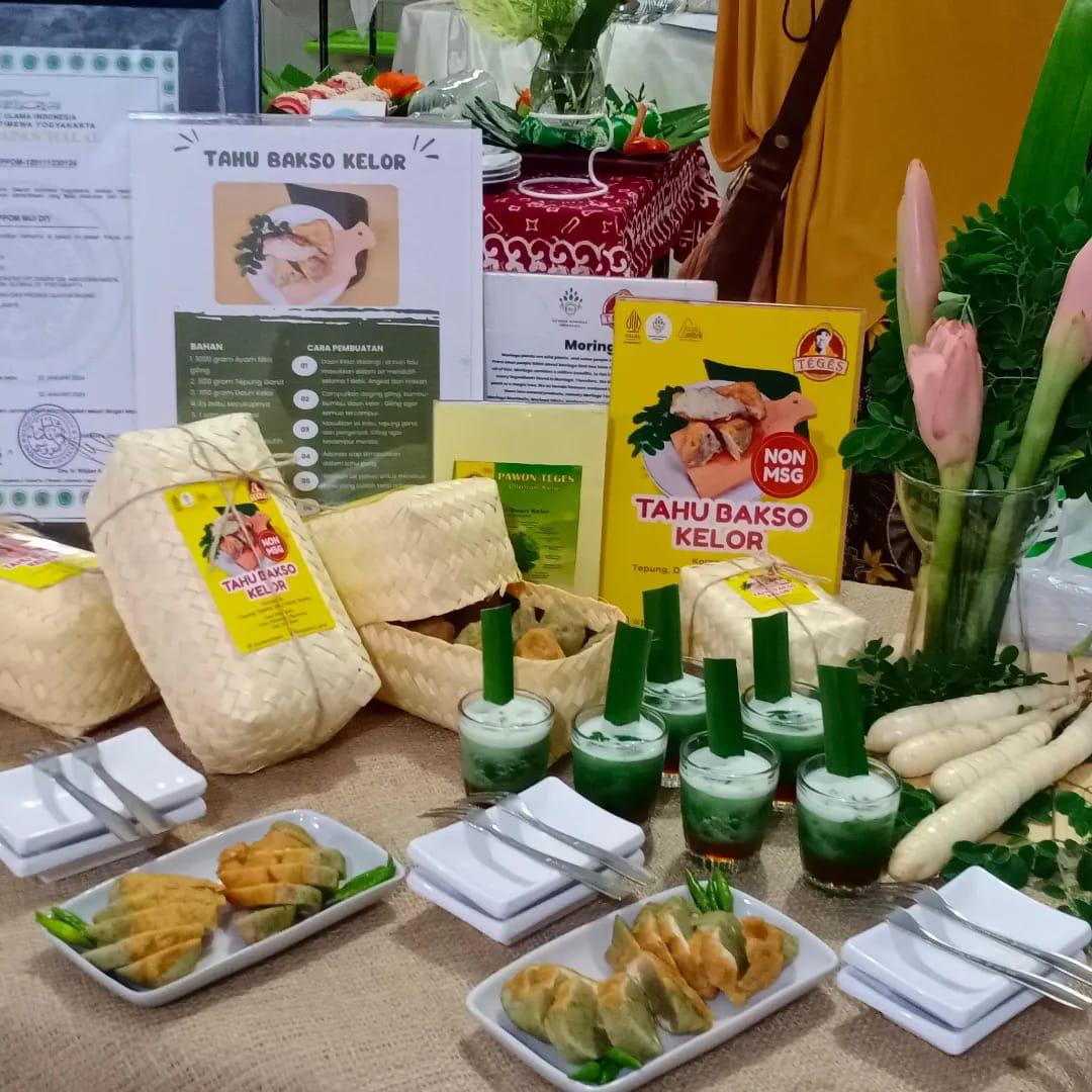 Aneka olahan daun kelor Siti Fatimah, ibu rumah tangga asal Desa Hargobinangun, Sleman, Yogyakarta.