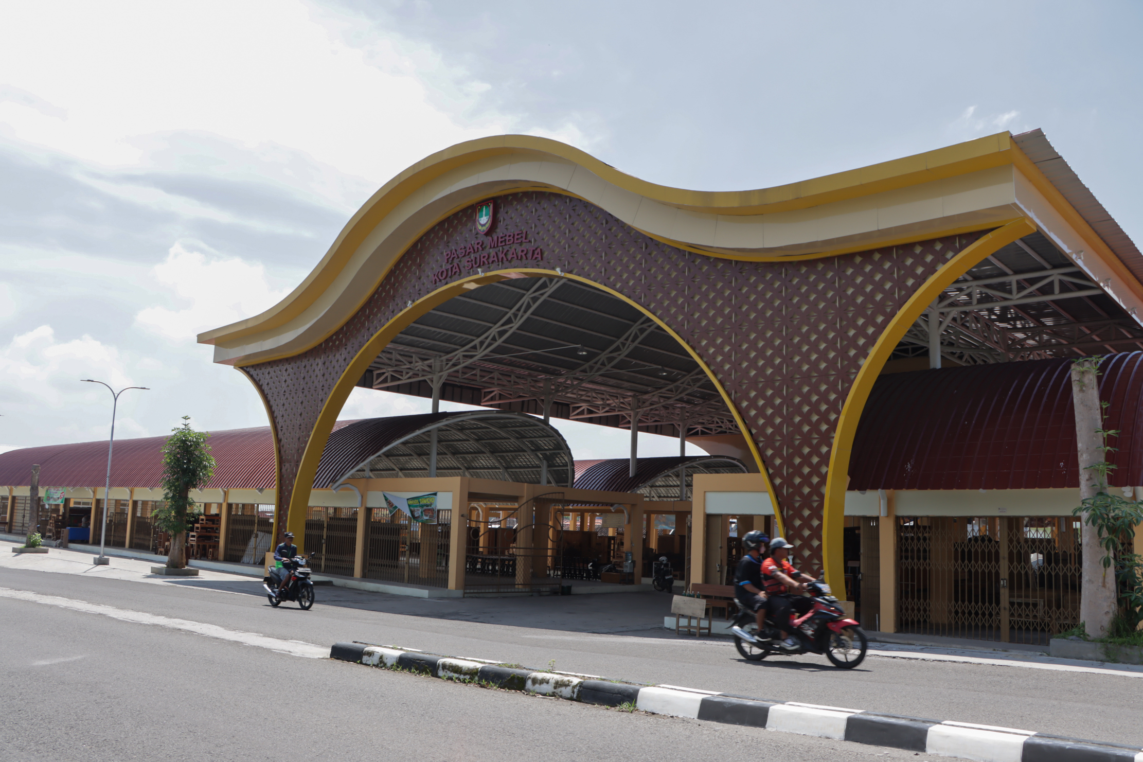 Pasar Mebel Mojo dibangun di era Wali Kota Gibran Rakabuming Raka. (M Ihsan/Radar Solo)