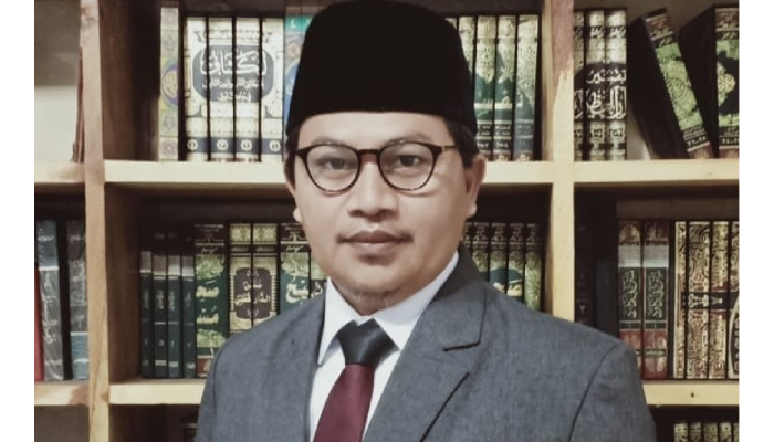 KH Imaduddin Utsman Al Bantani.
