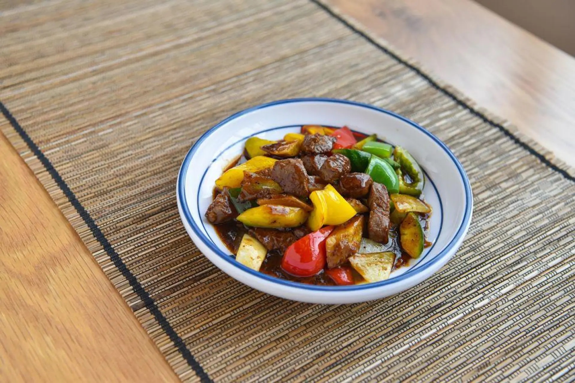 Lezat dan Kaya Rasa, 7 Resep  Menu Olahan Daging Kurban Idul Adha Tanpa Santan yang Praktis Mudah Dimasak, simak penjalasannya di sini