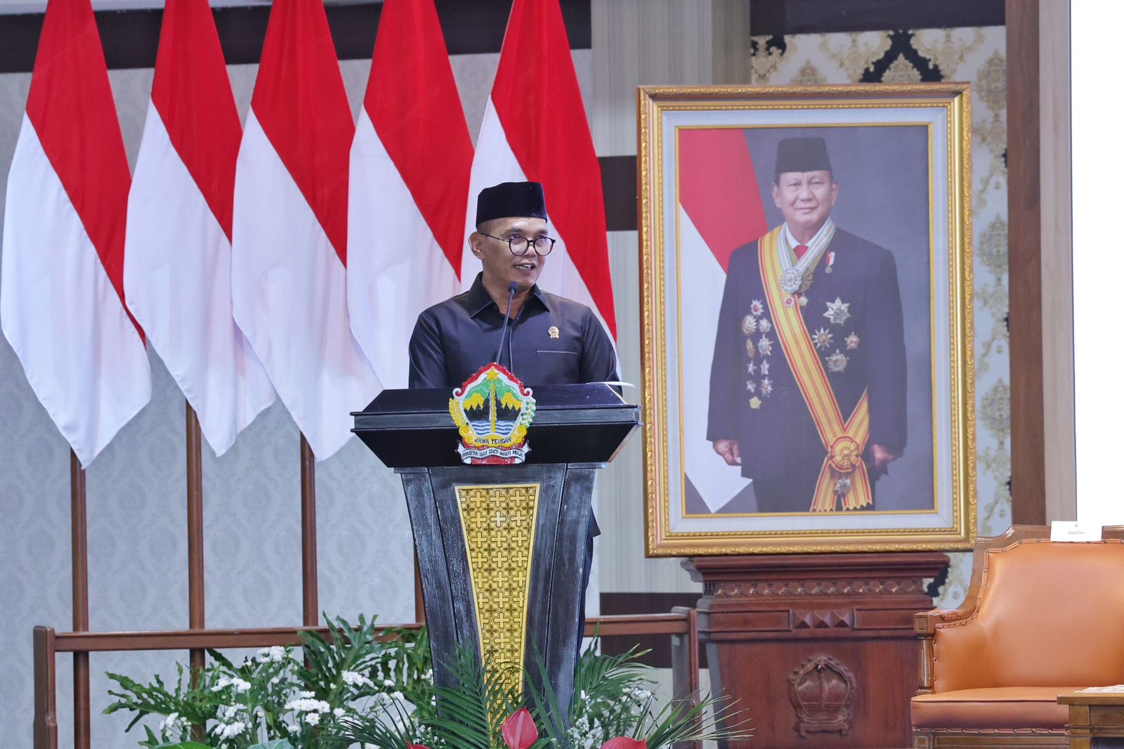 Ketua DPRD Jateng Sumanto beri paparan.