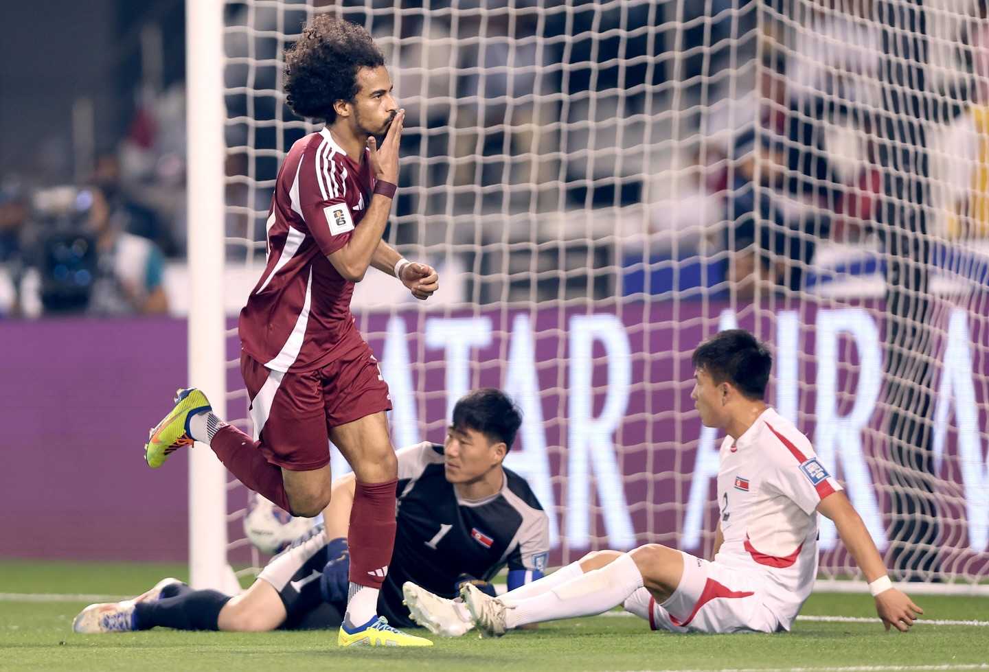 Laga Qatar melawan Korea Utara dalam ajang Kualifikasi Piala Dunia 2026 Putaran Ketiga Zona Asia.