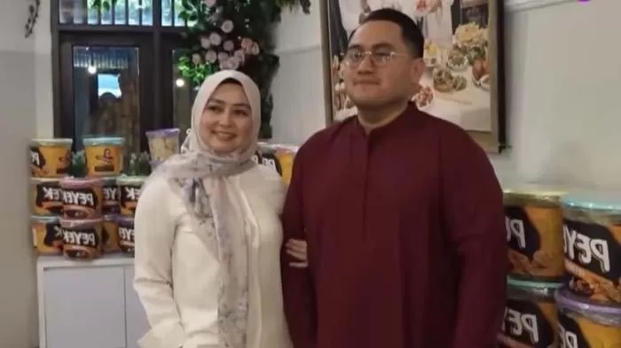 Siapa Lala Nurlela? Kakak ipar Syahrini ini bikin Nassar kepincut! Janda 4 anak yang siap dinikahi sang pedangdut.