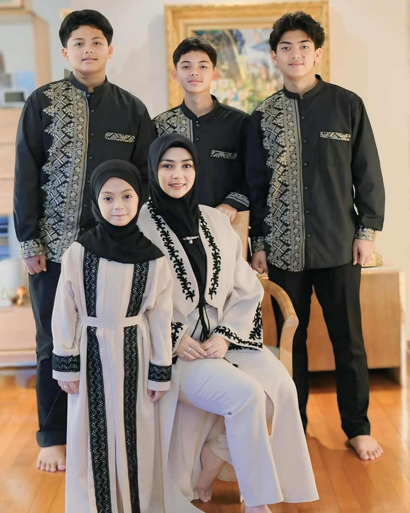 Bikin Nassar Terpana, Ini 5 Potret Cantik Lala Nurlela Ipar Syahrini, Ibu Empat Anak Dikenal Tajir Melintir