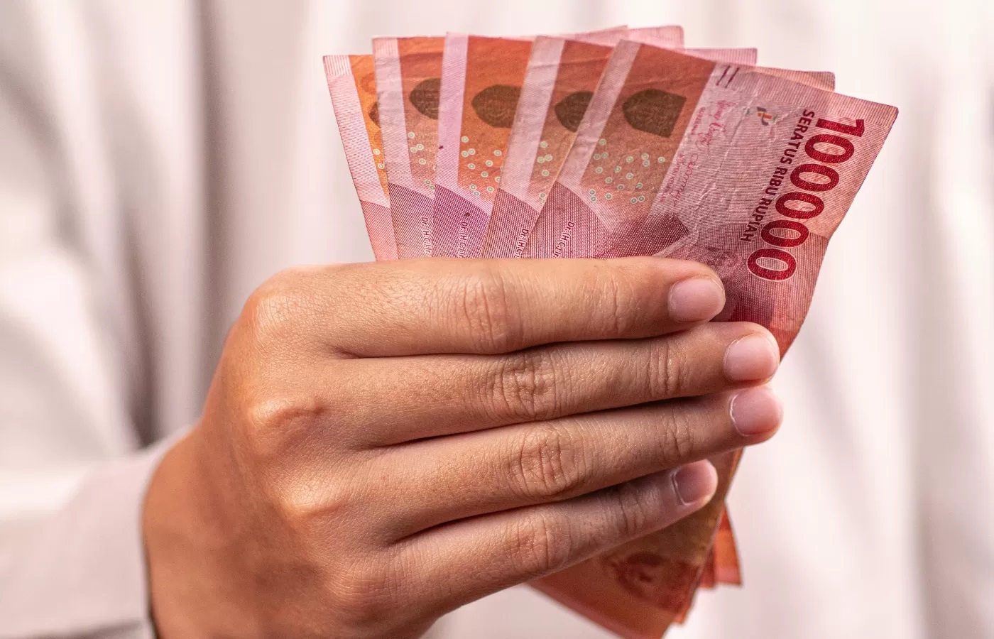 Pencairan Bansos PKH dan BPNT Bulan Juni 2025,&nbsp;Cek Nama Anda Sebelum Terlambat, Cukup&nbsp;Modal&nbsp;KTP melalui laman resmi cekbansos.kemensos.go.id