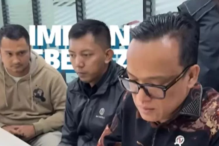 Heboh! PT Virtus Facility Services Tahan Ijazah Karyawan, Wamenaker Sampai Turun Langsung