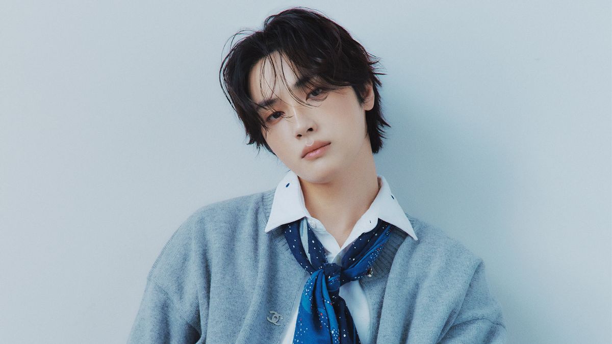 Ju Haknyeon dikeluarkan dari THE BOYZ usai mengaku terlibat prostitusi dengan mantan pemeran video dewasa Asuka Kirara di Jepang.