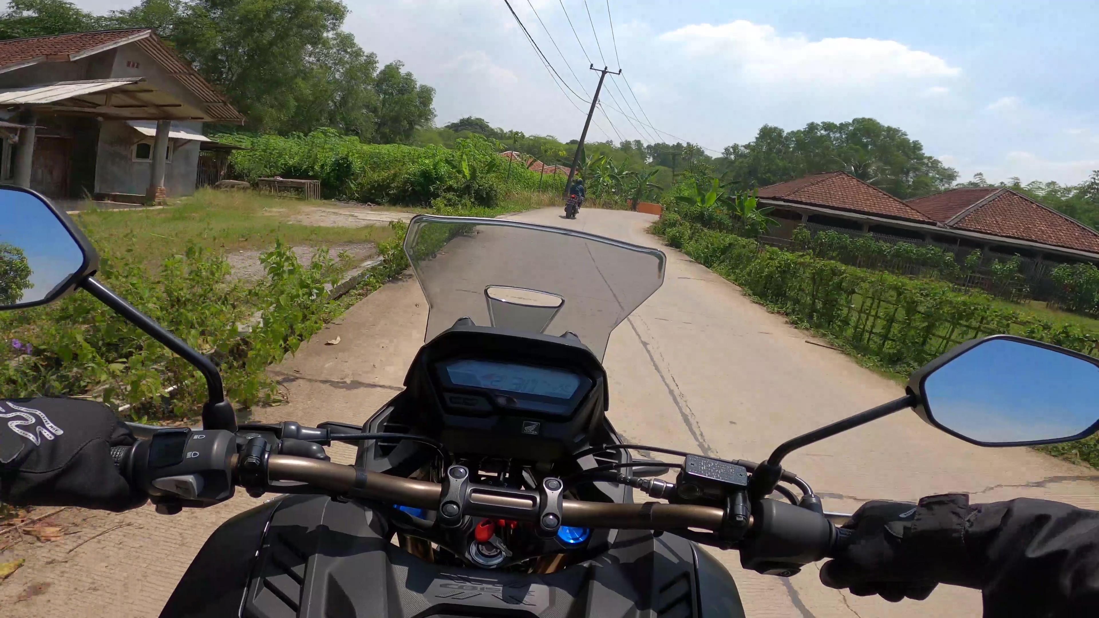 Tips Cari Aman nyelip di tikungan.