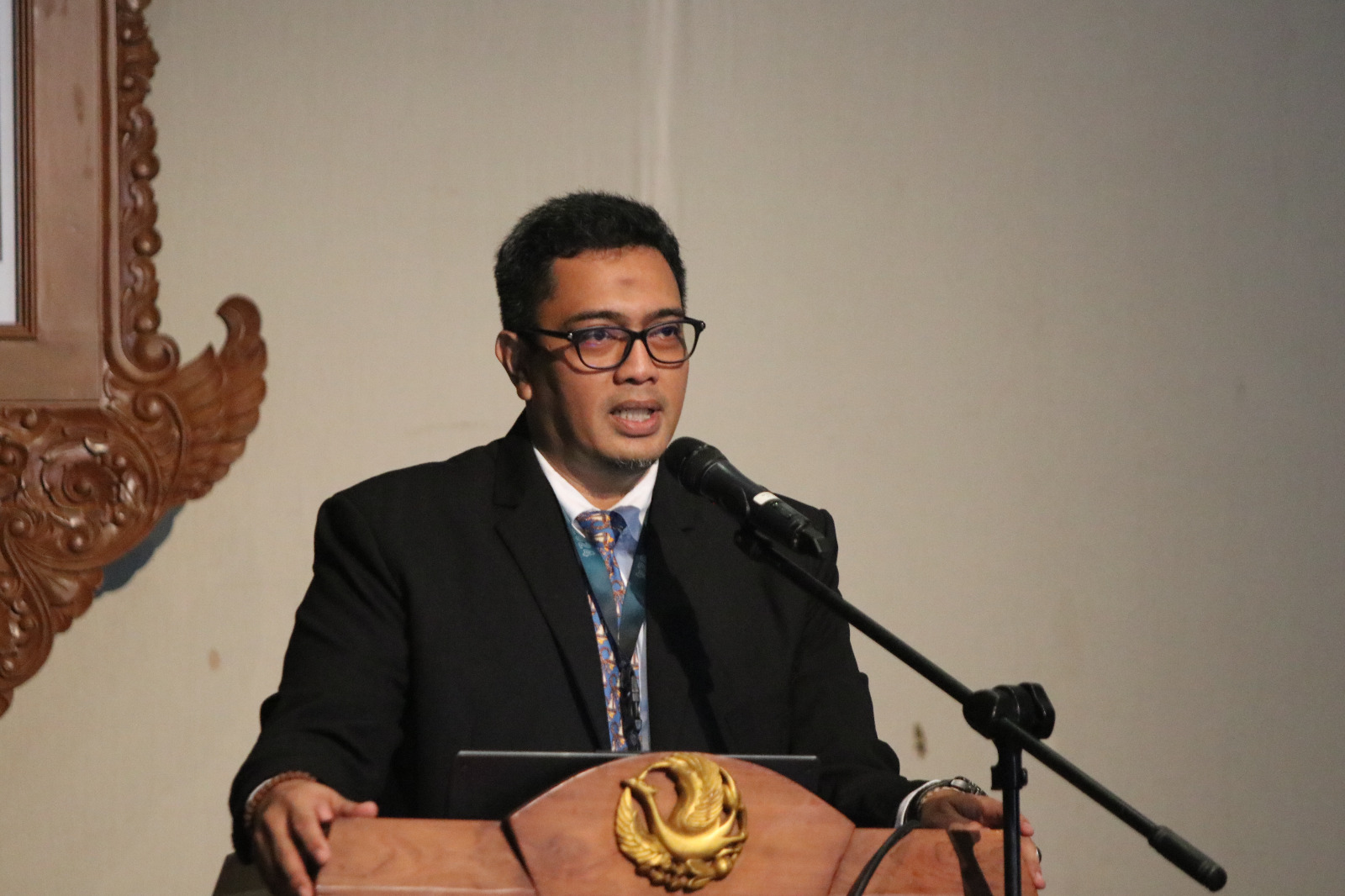 Bondet Wrahatnala dari Jurusan Etnomusikologi FSP ISI Solo maju sebagai kandidat calon rektor ISI Solo.