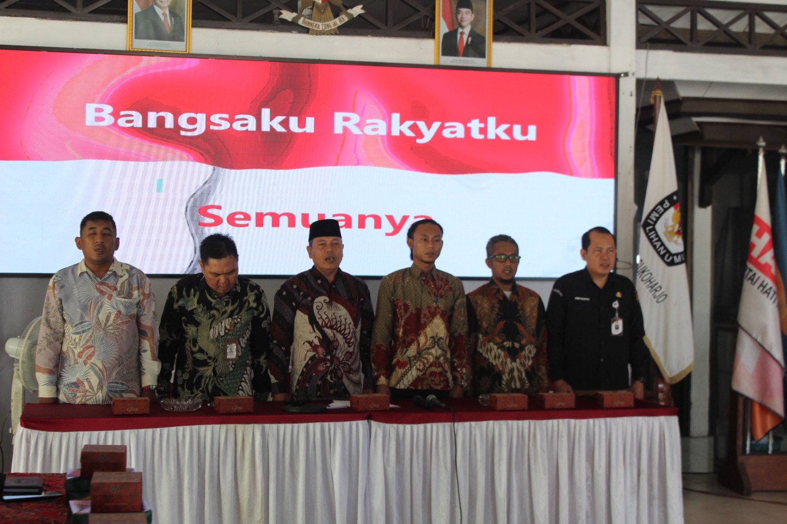 Rapat pleno terbuka pemutakhiran data pemilih berkelanjutan triwulan II 2025 yang digelar KPU Sukoharjo, Rabu (2/7).