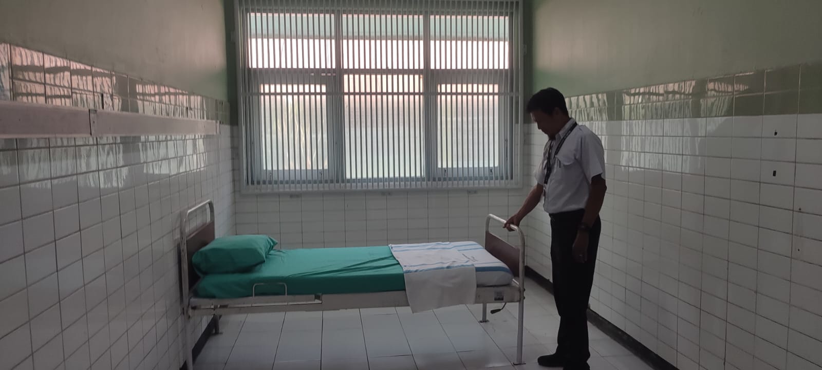 Penampakan kamar rawat inap khusus kejiwaan di RSUD dr. Soehadi Prijonegoro Sragen. (Ahmad Khairudin/Radar Solo)