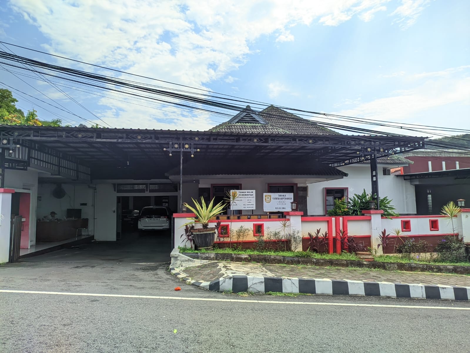 Rumah dinas wakil bupati Wonogiri.