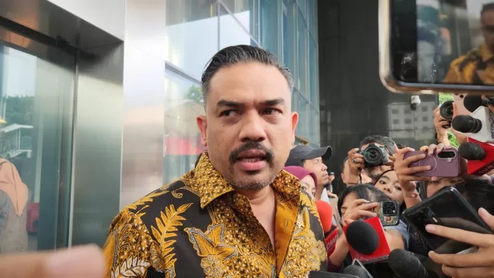 Menteri UMKM Maman Abdurrahman datangi KPK klarifikasi surat dinas kunjungan istrinya Agustina Hastarini ke Eropa