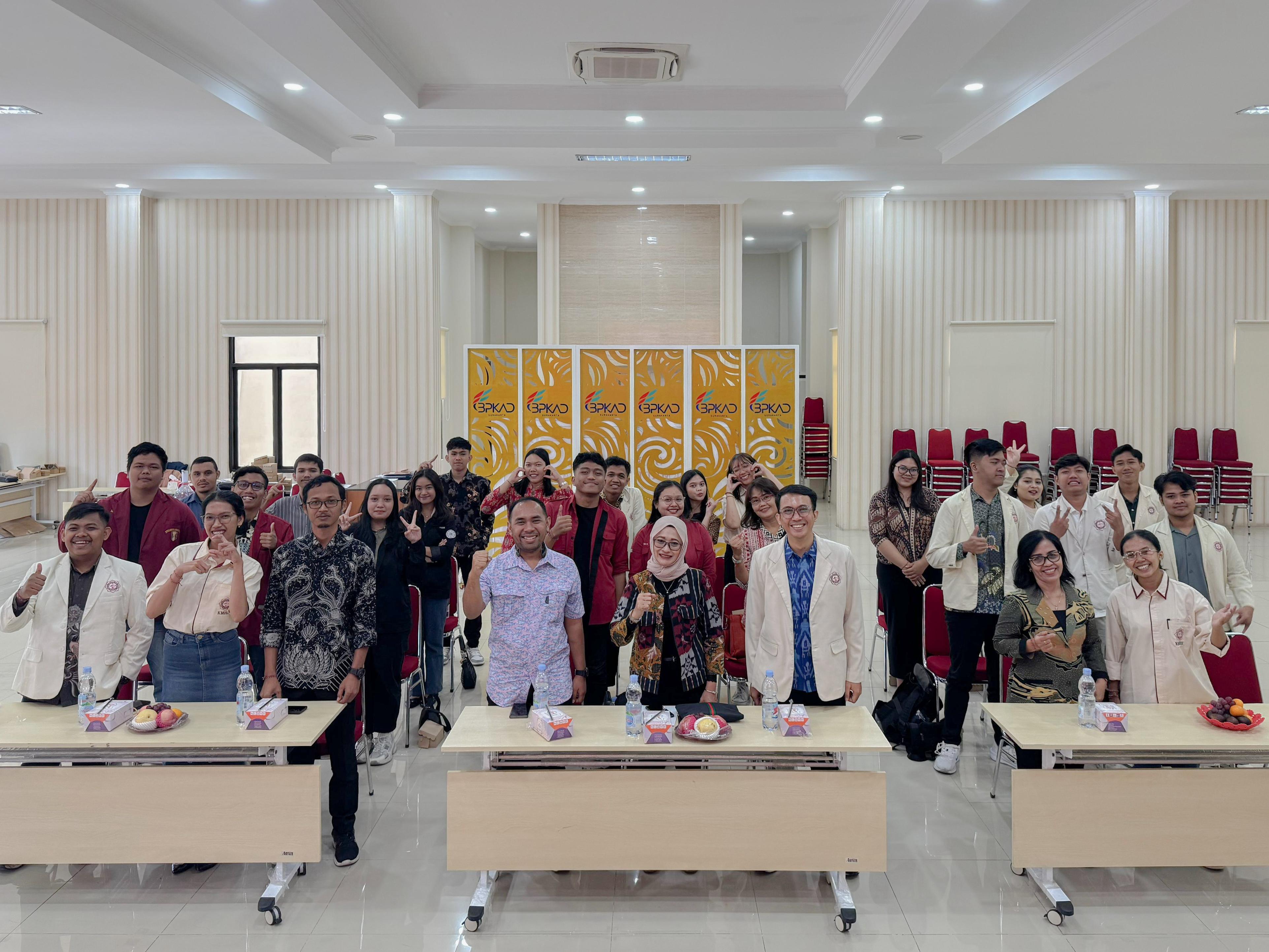 Kesatuan Mahasiswa Hindu Dharma Indonesia gelar Sabha I BPC KMHDI Surakarta.
