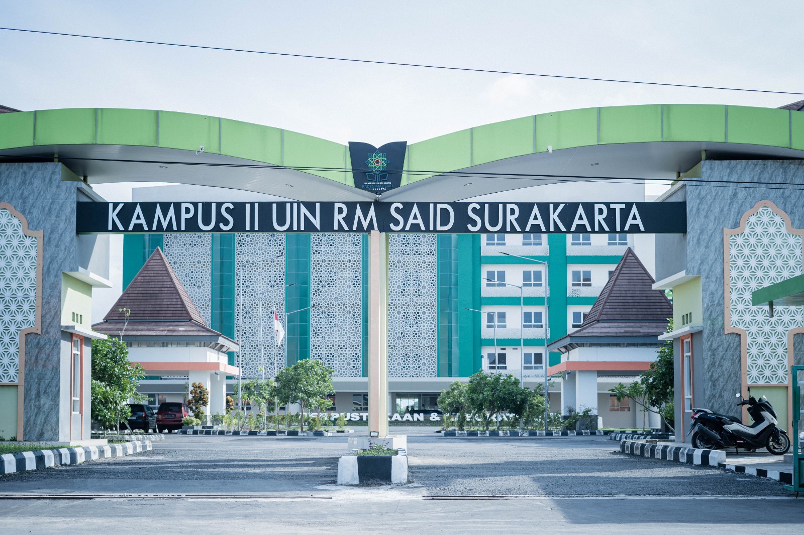 Kampus UIN Raden Mas Said Surakarta yang menjadi salah satu universitas Islam terbaik di Indonesia.