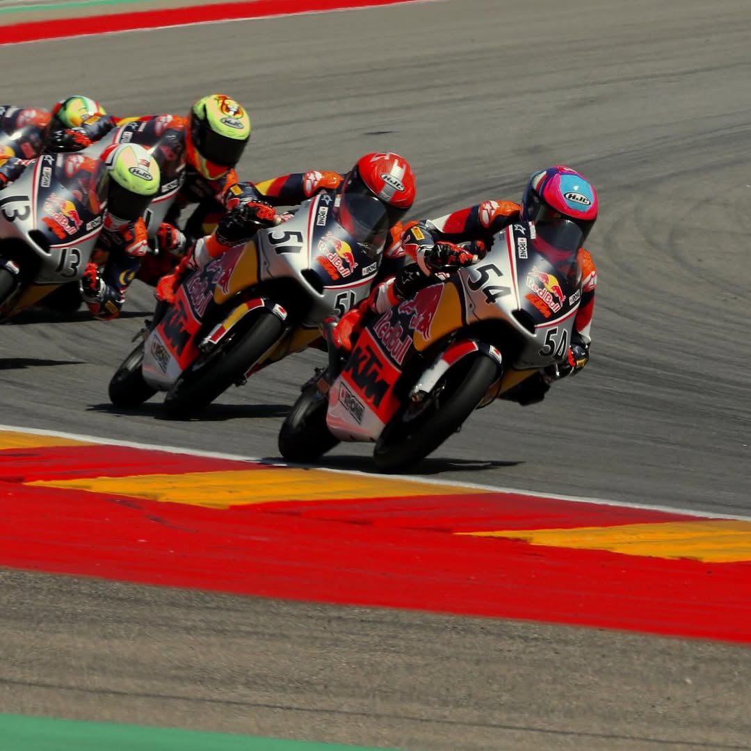 Link Live Streaming Veda Ega Pratama dan Kiandra Ramadhipa siap tempur di Race 2 Red Bull Rookies Cup Jerman 2025 malam ini