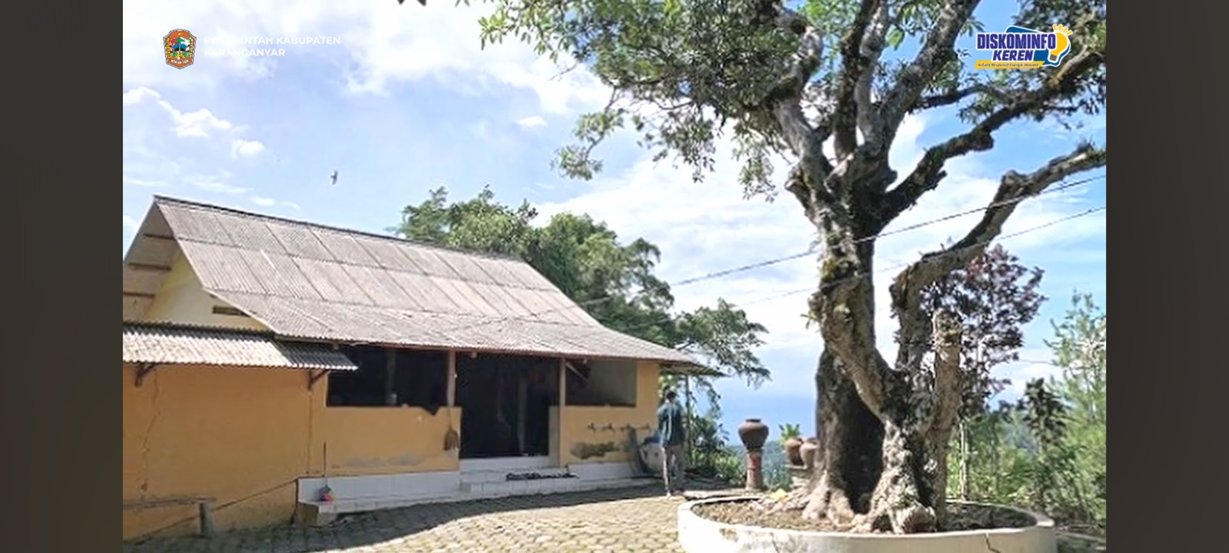 Masjid tiban yang dipercaya peninggalan Syekh Maulana Maghribi di Bukit Jabal Kanil, Tawangmangu, Karanganyar. (Dokumentasi Pemkab Karanganyar)