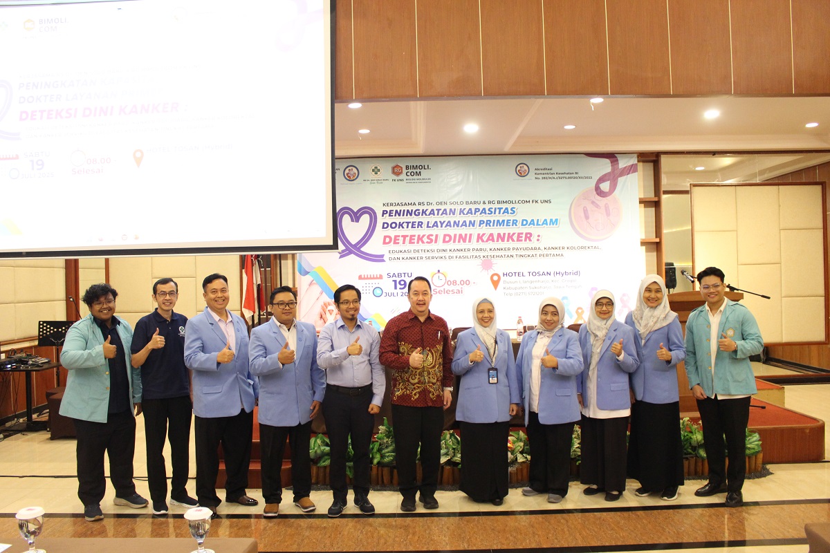 Seminar Deteksi Dini Kanker digelar Grup Riset Bimoli.Com FK UNS Surakarta menggandeng RS Dr. Oen Solo Baru di Cendana Ball Room Hotel Tosan Solo Baru, Sabtu (19/7/2025).