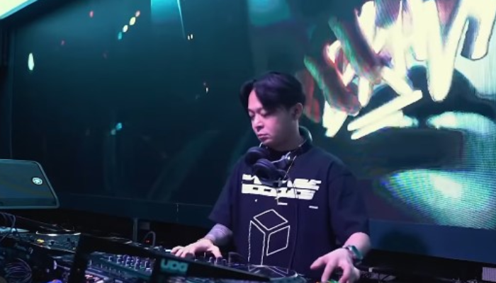 DJ Bravy.