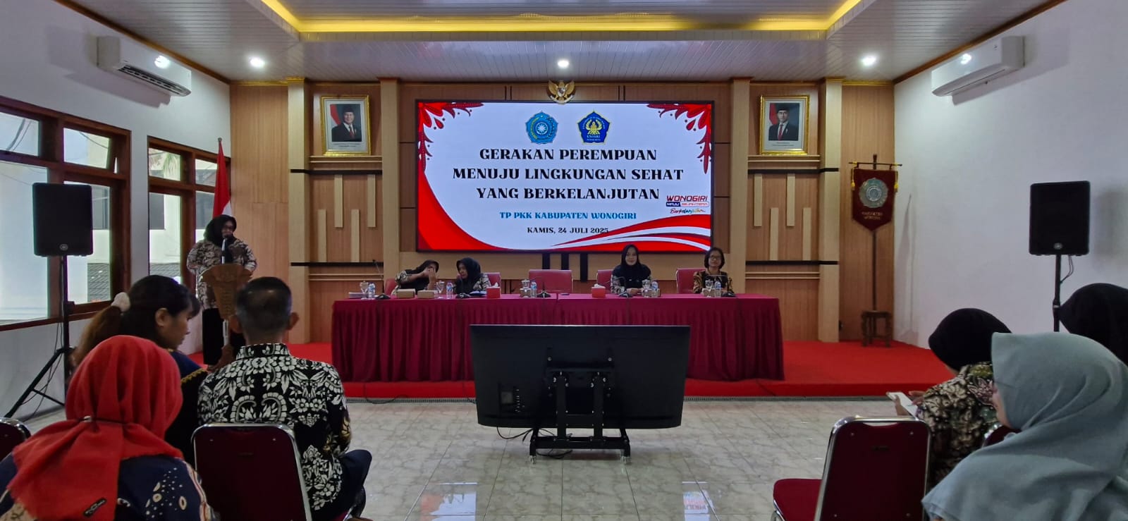 TP PKK Wonogiri menggelar "Gerakan Perempuan Menuju Lingkungan Sehat Yang Berkelanjutan" Kamis (24/7/3025). (Prokopim Setda Wonogiri)