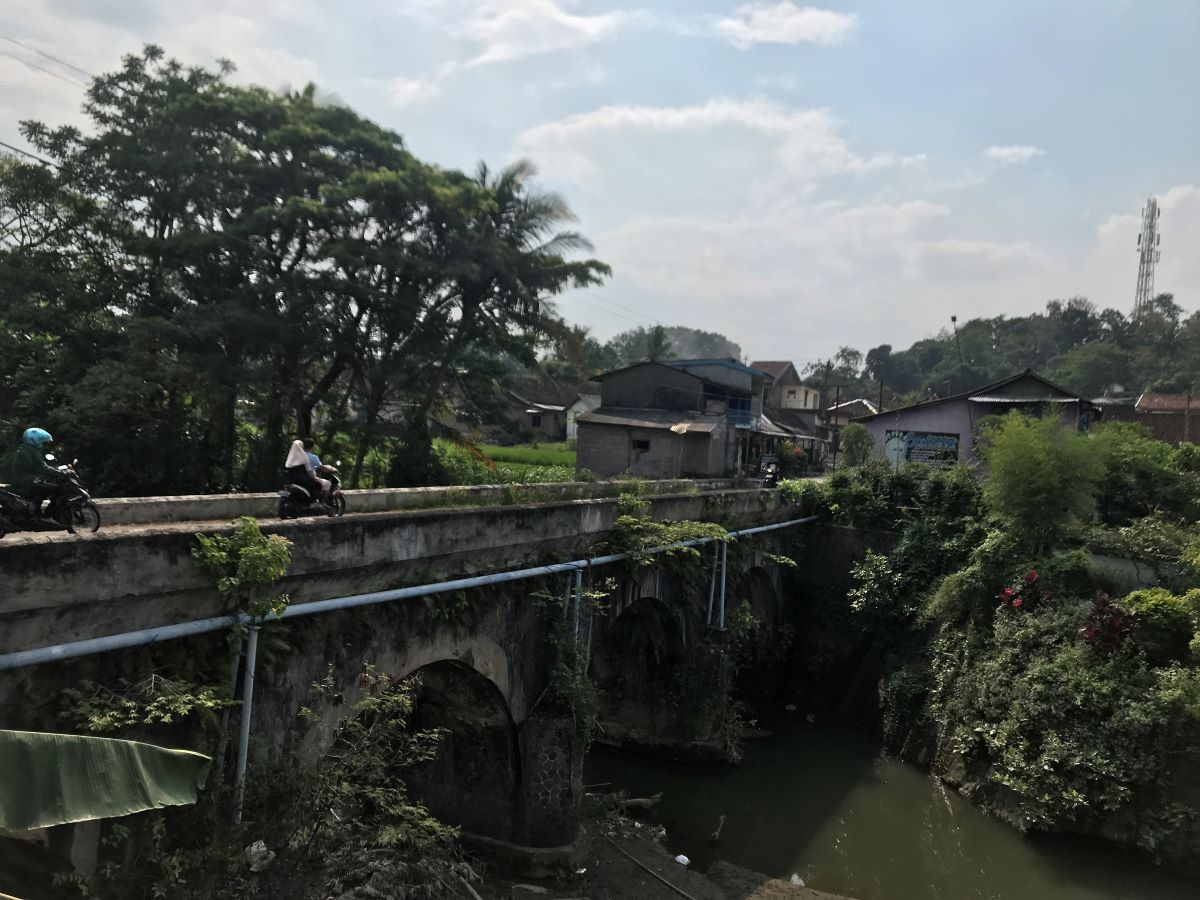 Jembatan Jalinan yang berada di Dukuh Jalirejo, Tawangsari, Kecamatan Teras, Boyolali.