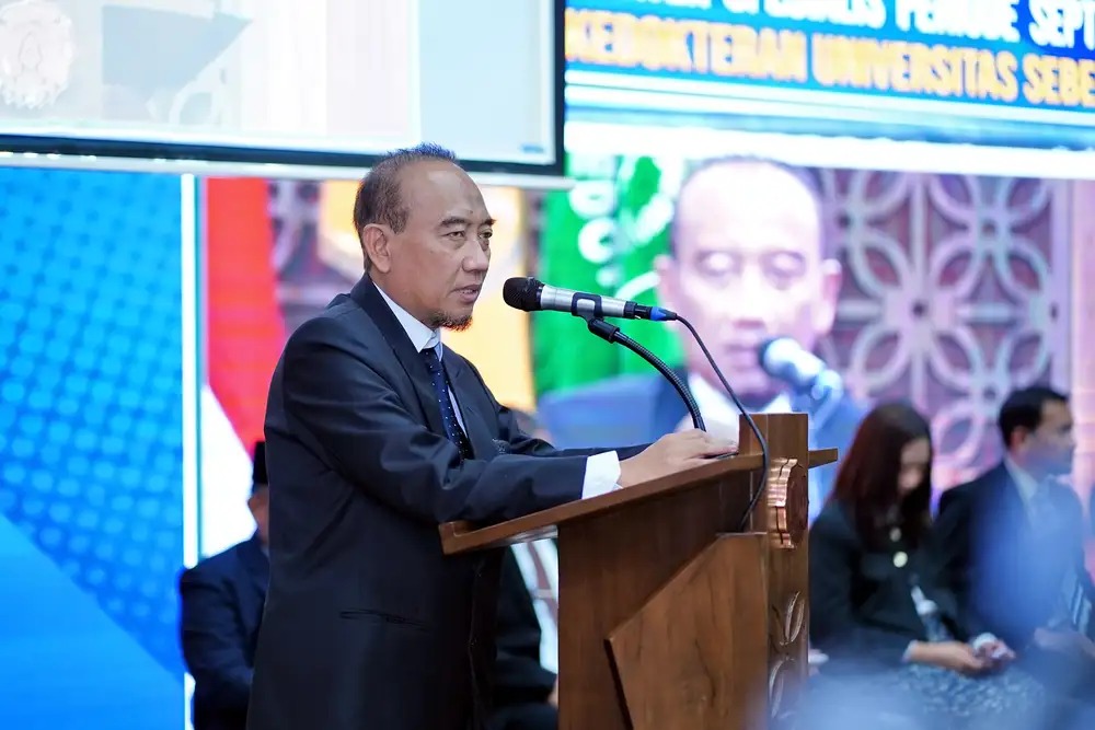 Dekan Fakultas Kedokteran UNS Reviono.