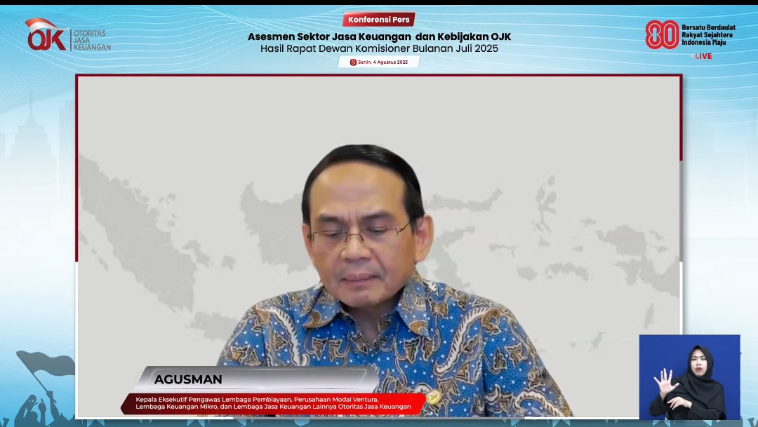 Paparan Kepala Eksekutif PVML OJK Agusman secara daring, Senin (4/8).