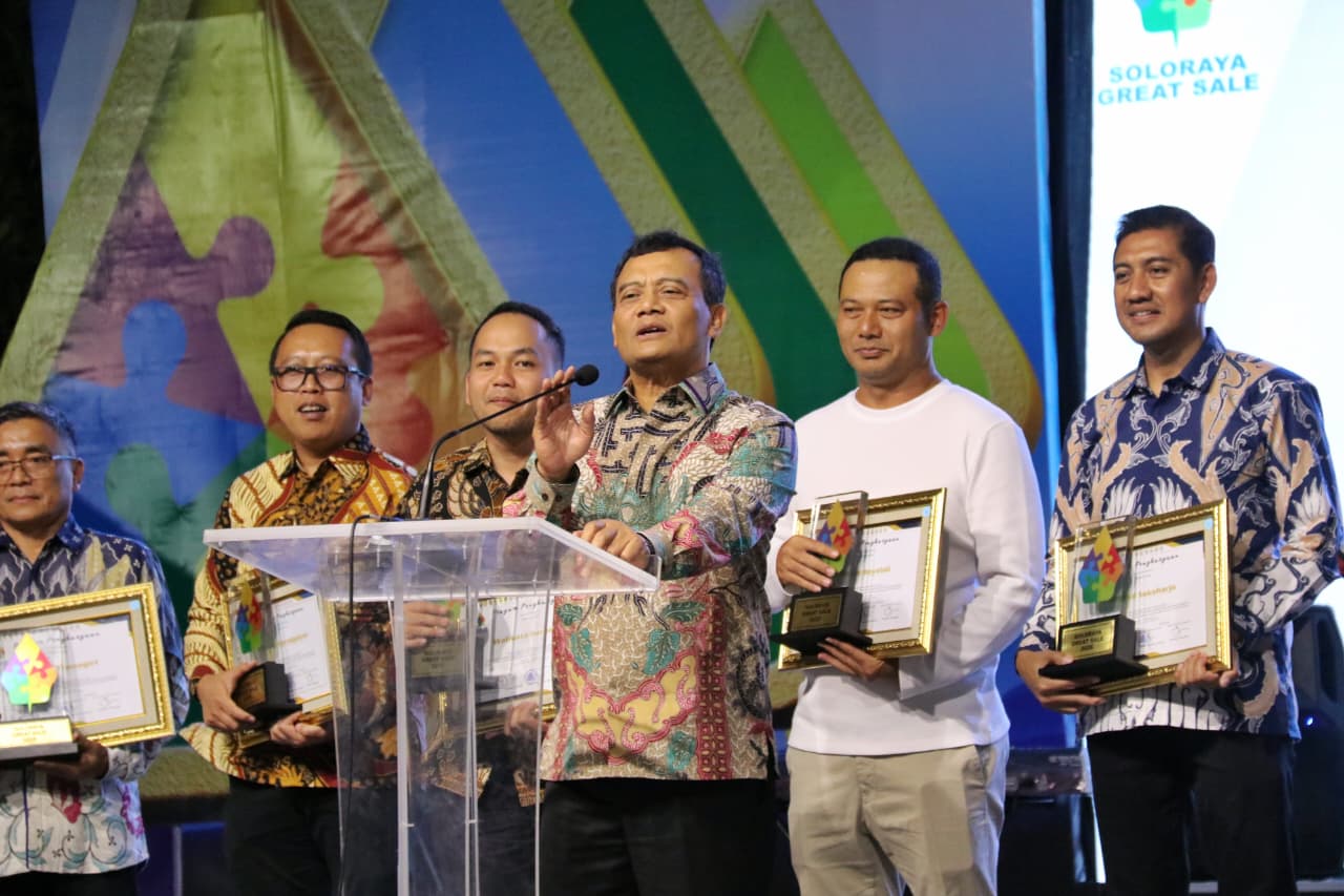 Event Soloraya Great Sale (SGS) 2025 resmi ditutup oleh Gubernur Jawa Tengah Ahmad Luthfi di De Tjolomadoe, Karanganyar