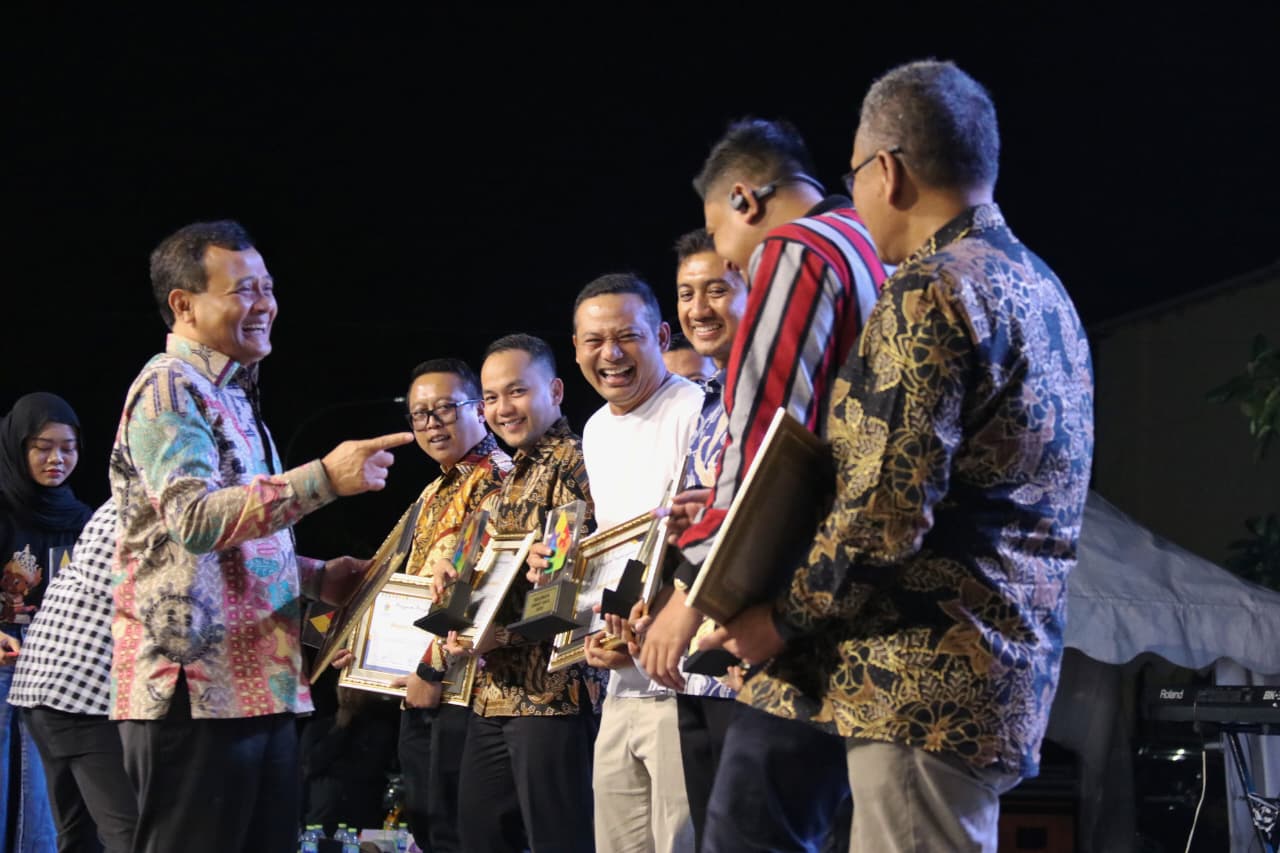 Event Soloraya Great Sale (SGS) 2025 resmi ditutup oleh Gubernur Jawa Tengah Ahmad Luthfi di De Tjolomadoe, Karanganyar