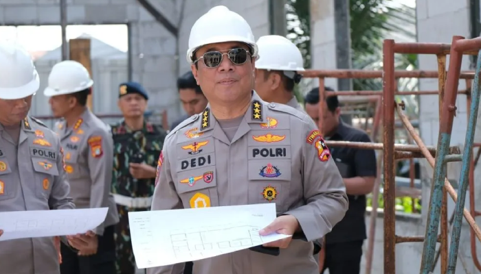 Komjen Dedi Prasetyo, kini ditunjuk duduki posisi Wakapolri.
