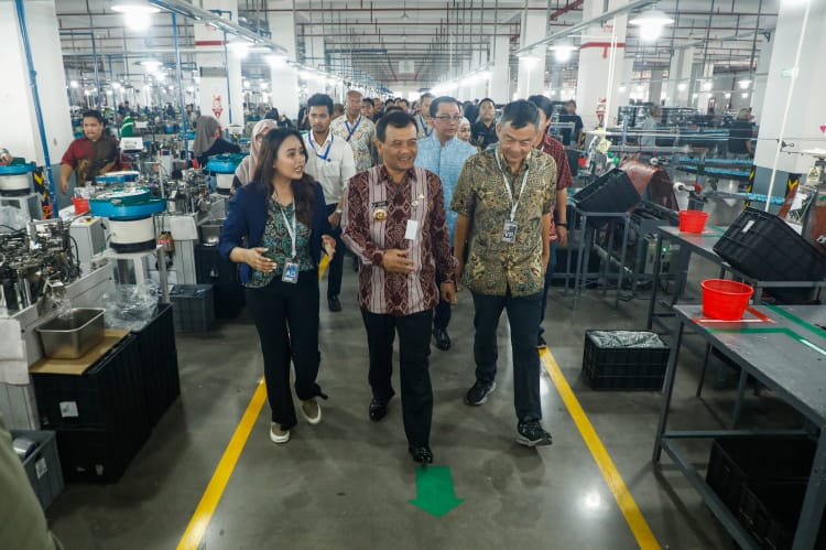 Gubernur Jateng Ahmad Luthfi berhasil ciptakan iklim investasi yang kondusif.