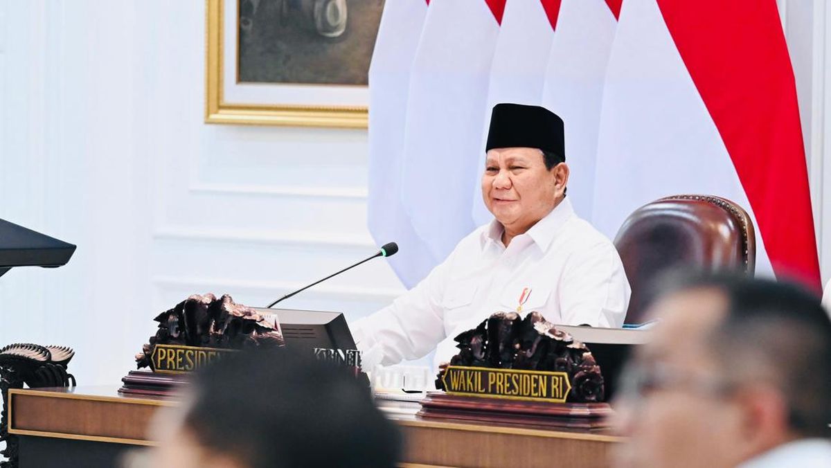 Presiden Prabowo akan melantik Wakil Panglima TNI pada 10 Agustus. Ini tiga jenderal bintang empat yang jadi kandidat kuatnya.