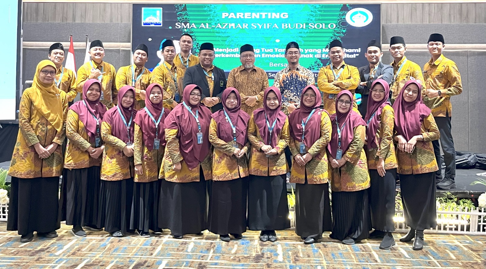 ILMU PENTING: SMA Al-Azhar Syifa Budi Solo gelar seminar parenting di Hotel Solia Zigna Kampung Batik, Sabtu (9/8).  &nbsp;