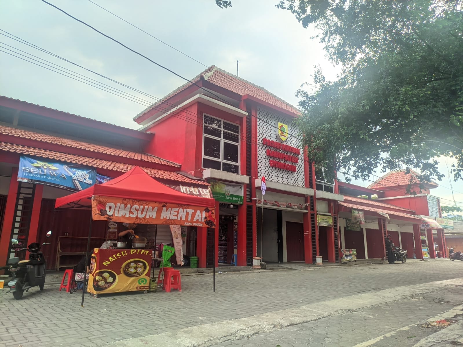 Pasar Krisak di Selogiri Wonogiri segera menerapkan sistem e-retribusi.