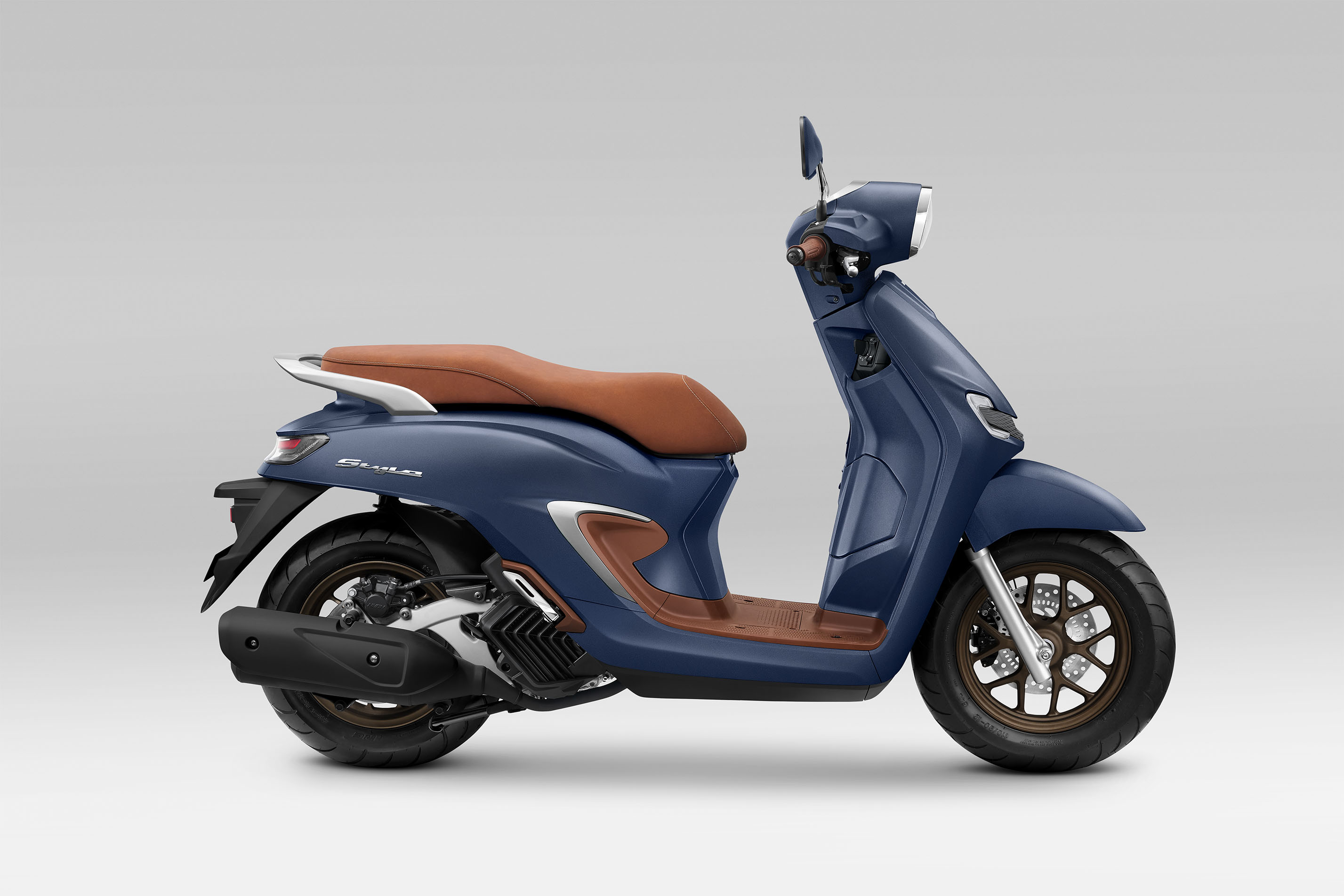 New Honda Stylo 160 Royal Matte Blue