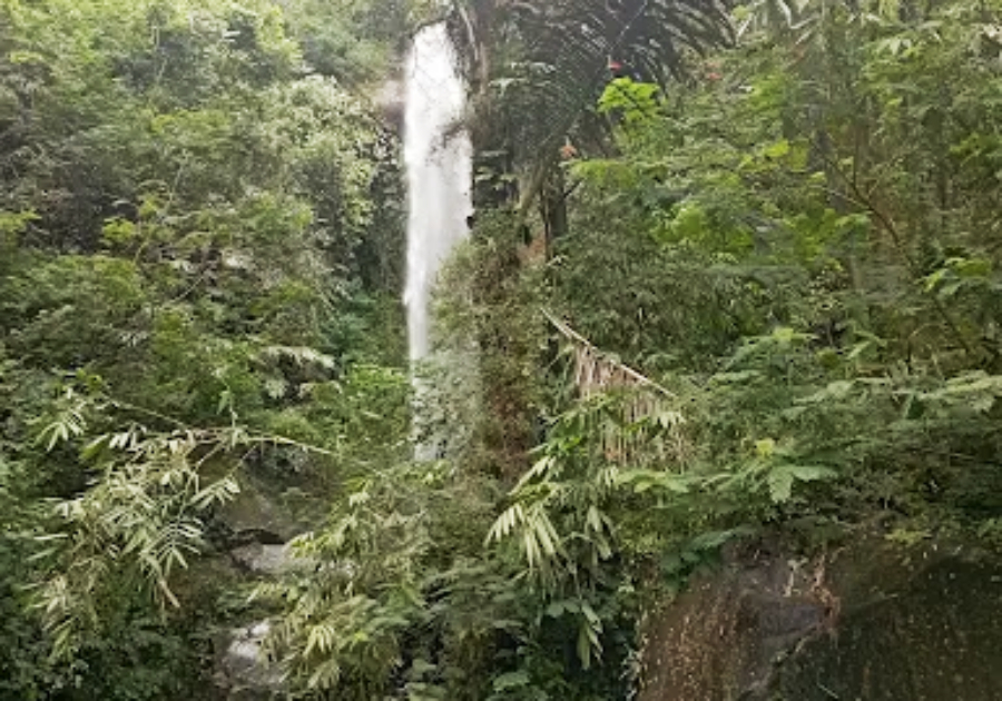 Air Terjun Segorogunung jadi salah satu alternatif wisata yang bisa dikunjungi.