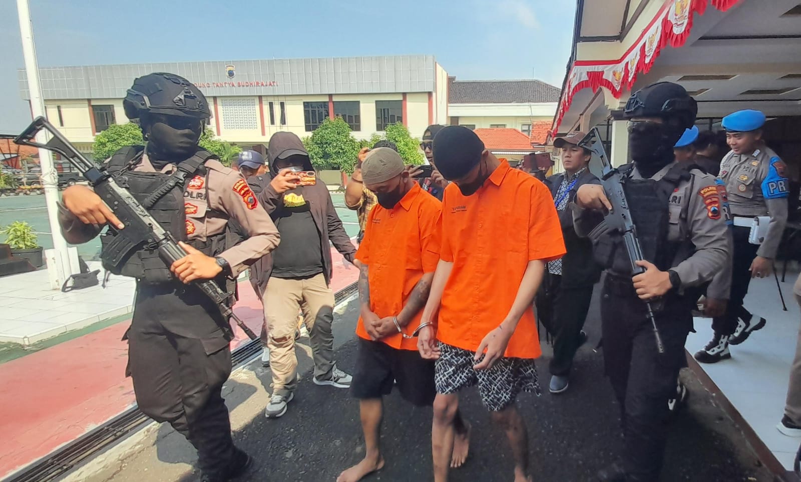 Dua pelaku penusukan di Colomadu, Karanganyar berhasil ditangkap polisi. (Rudi Hartono/Radar Solo)