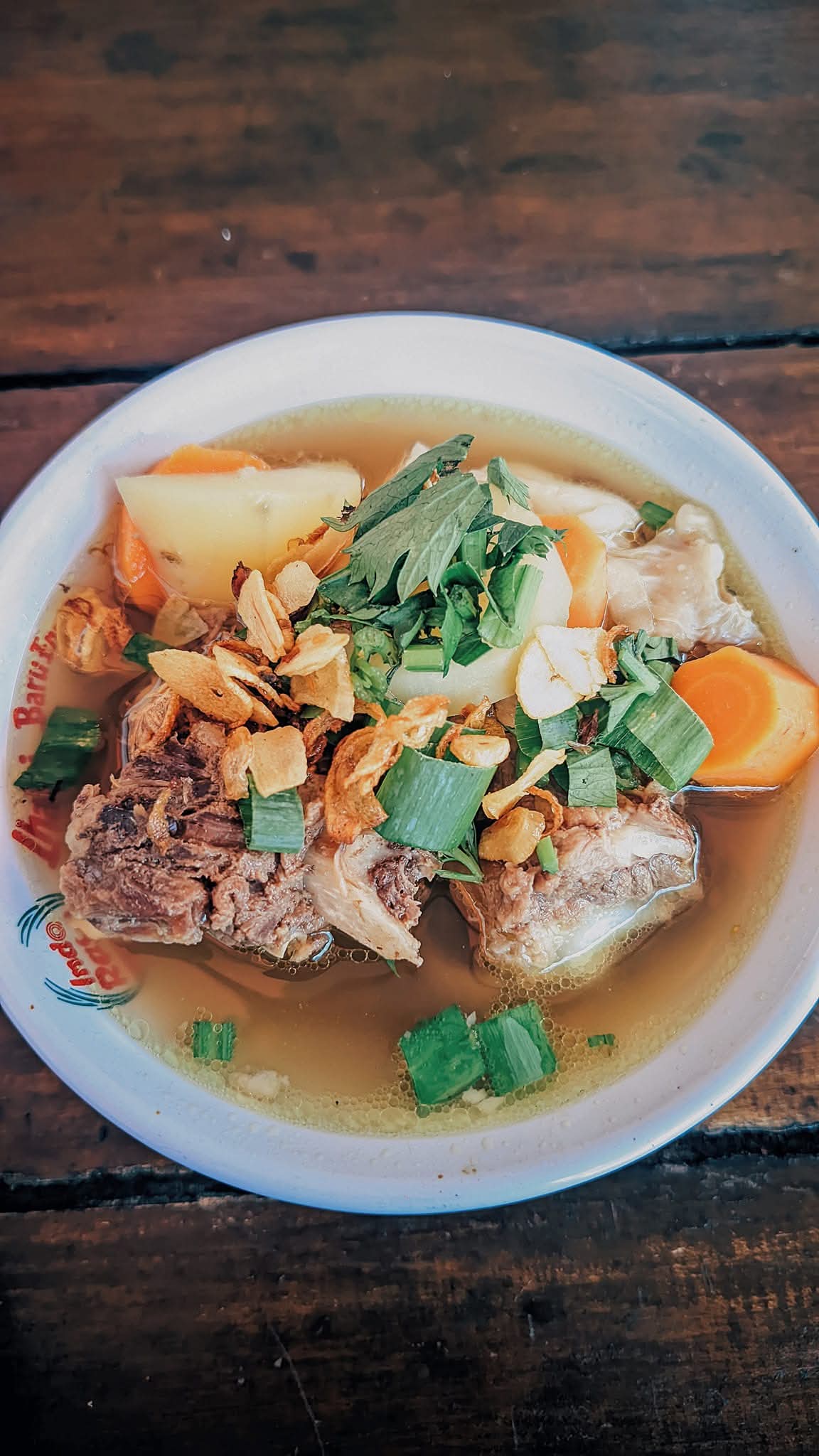 Sup Iga Pak Ragil di di Jalan Pemuda No. 24, Sukoharjo Kota. (Iwan Kawul/Radar Solo)