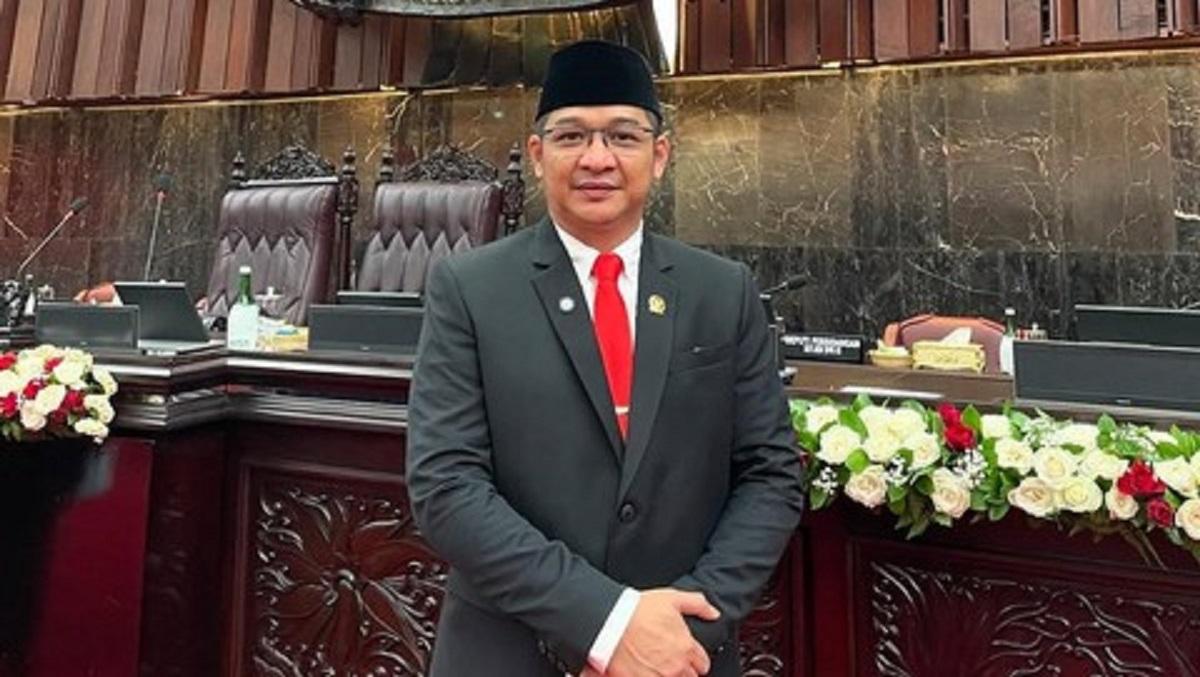 5 Fakta Karier Pasha Ungu: Dari Musisi ke Jadi Politisi Senayan Hingga Isu Mundur dari DPR Ri Gegara Tak Mau Makan Uang Haram
