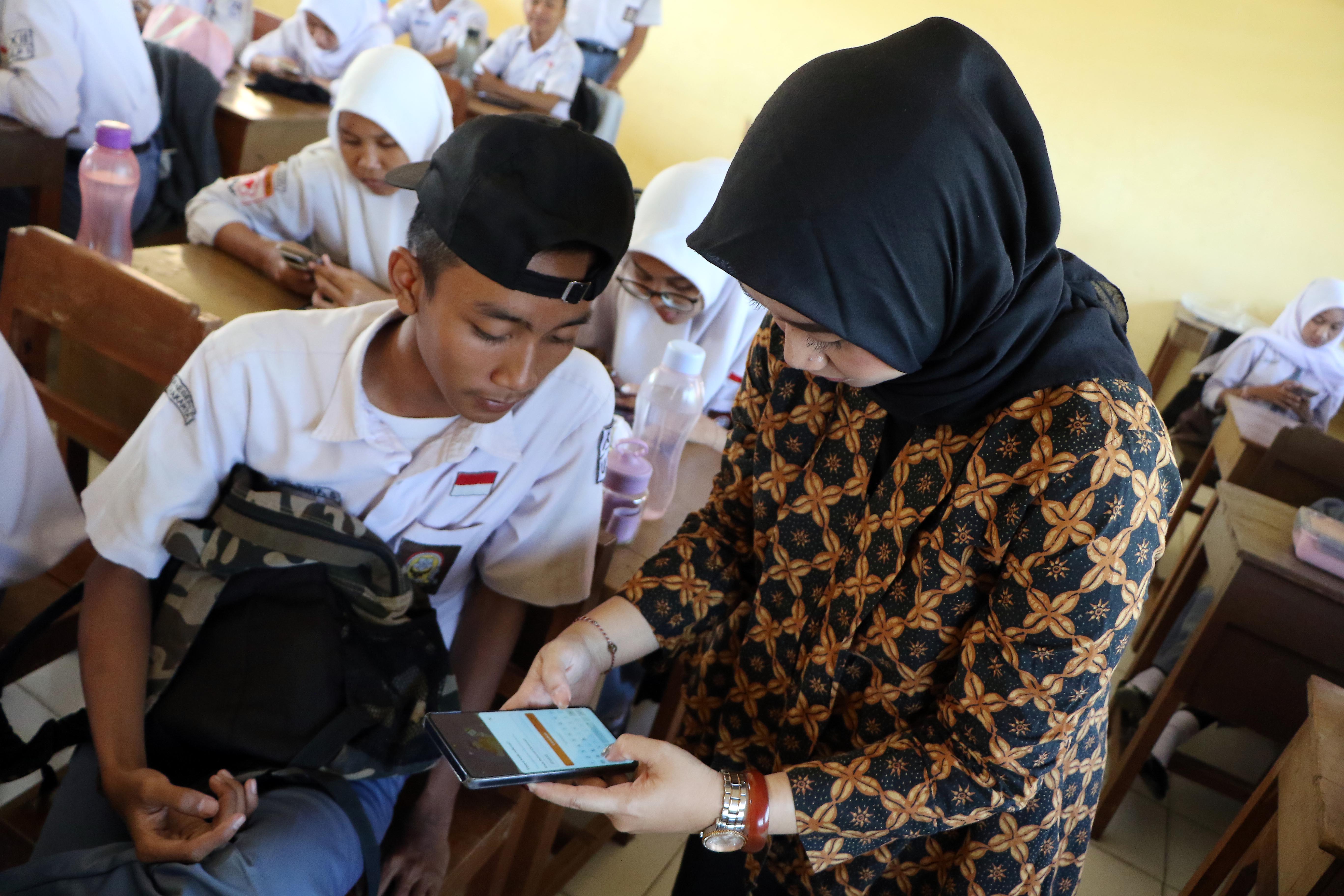 BANK RAYA CB SOLO GELAR LITERASI KEUANGAN