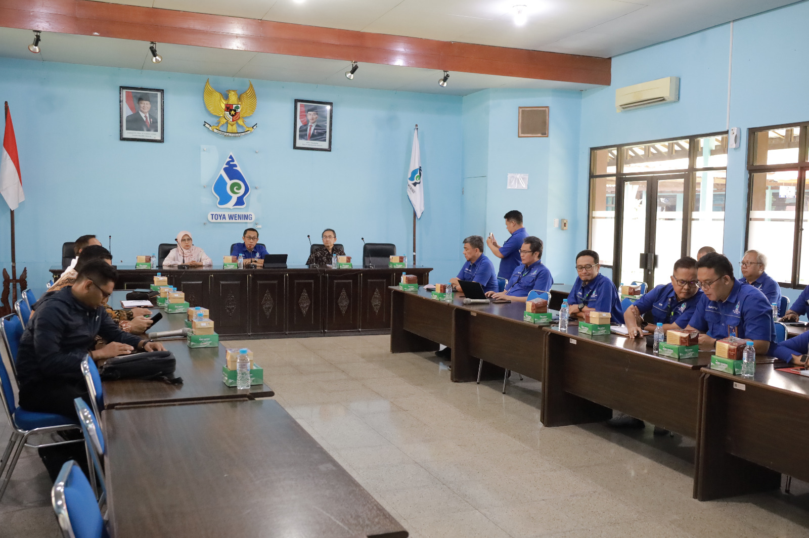 Komisi II DPRD Kota Surakarta saat mengunjungi Perumda Air Minum Toya Wening.