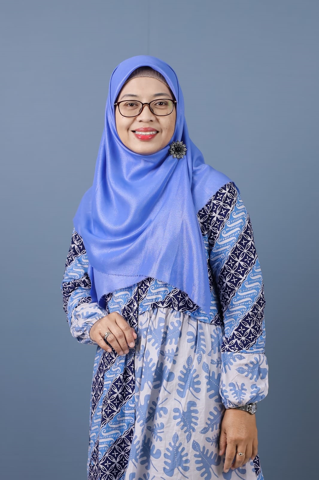 Prof. Dr. Yuli Kusumawati, SKM. M.Kes  Guru Besar Bidang Promosi Kesehatan dan Ilmu Perilaku UMS