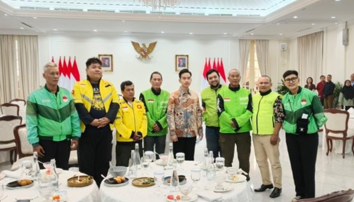 Wapres Gibran Rakabuming Raka undang para driver ojol di Istana Wakil Presiden, Minggu (31/8/2025).
