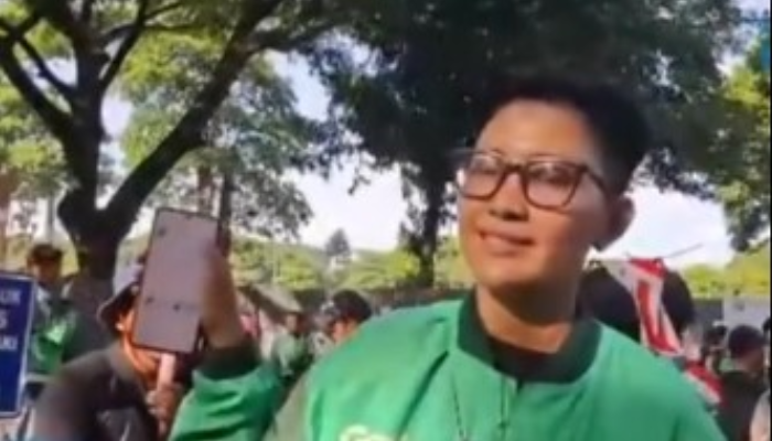 Riska Amelia, driver ojol yang diundang Gibran Rakabuming Raka ke Istana Wakil Presiden.