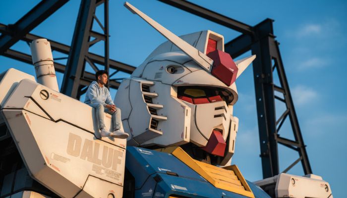 Foto bersama gundam Hasil AI Google Gemini