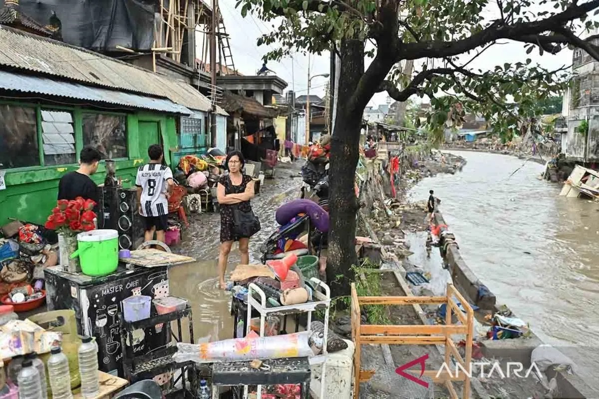 Bencana Banjir Bali, 12 orang meninggal, ratusan warga mengungsi. Simak fakta-fakta, daerah terdampak, dan status tanggap darurat.