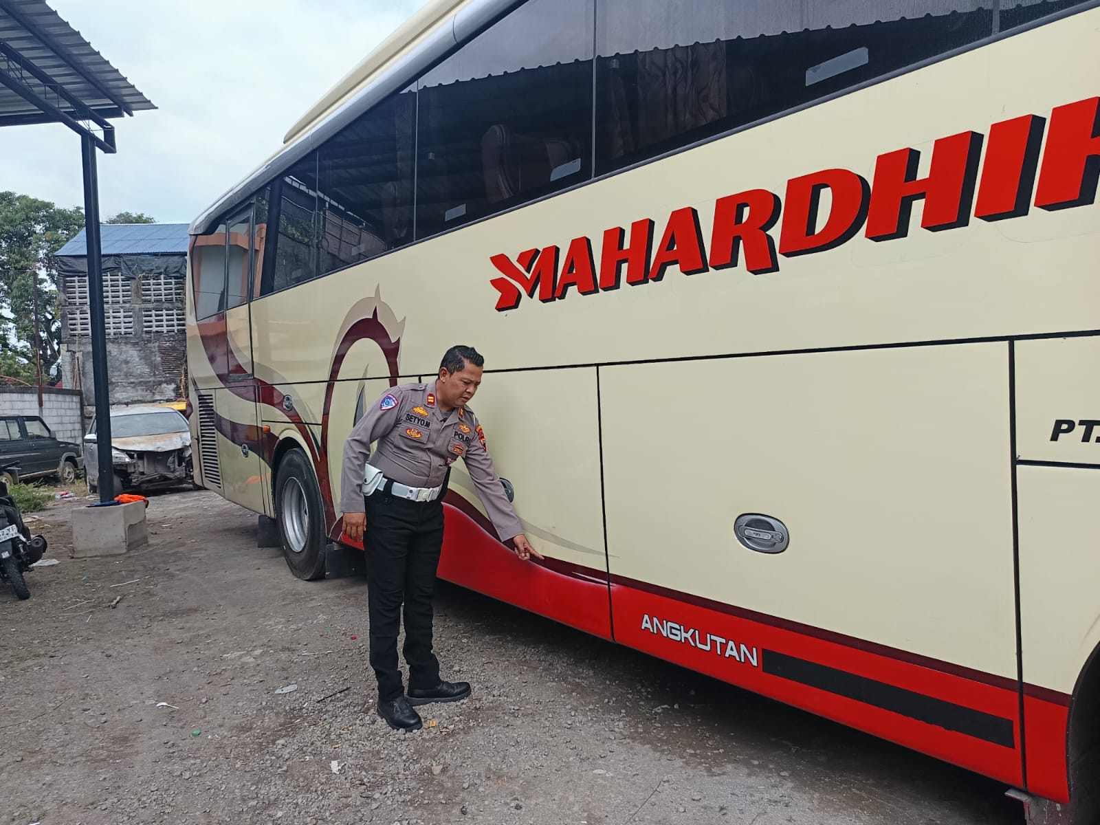 Polisi dalami kecelakaan maut Bus Mahardika vs motor di Kabangan, Solo.