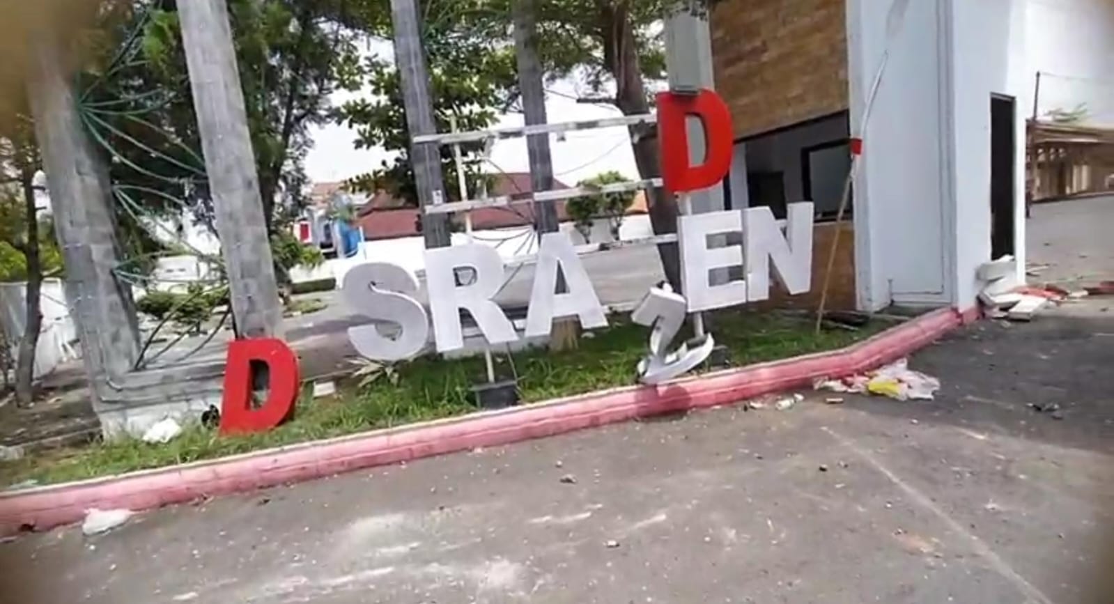 Tiga Pemuda Perusak Kantor DPRD Sragen Ditangkap, Satu Masih Anak di Bawah Umur
