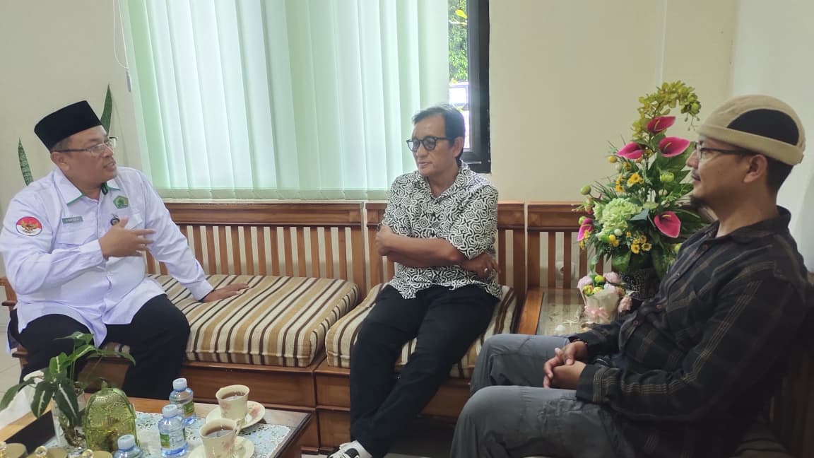 BERSINERGI: Tim Cegah Satgaswil Densus 88 Jateng Wilayah Solo Raya audiensi dengan Kantor Kemenag Kota Solo.